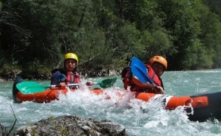  维登的两座独木舟筏 